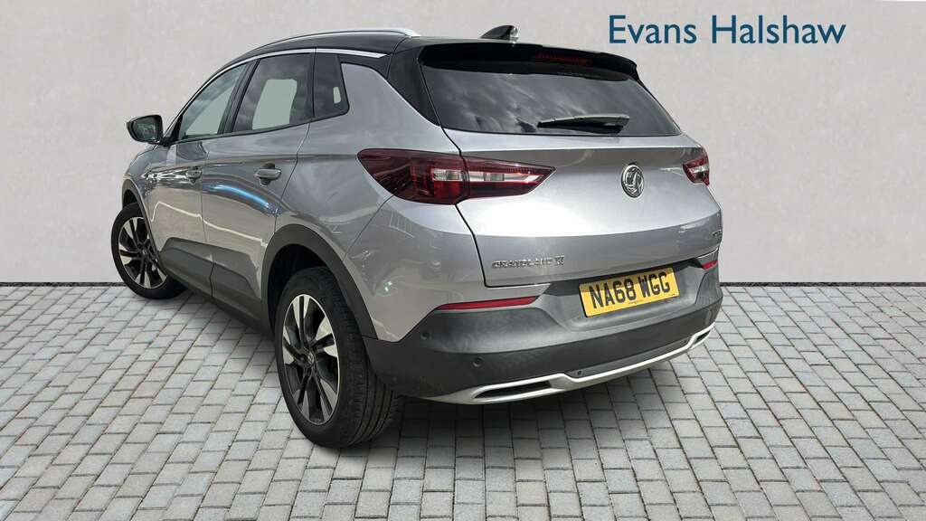 Vauxhall Grandland X 1.2 Turbo Sport Nav 2018 NA68WGG Grey #2