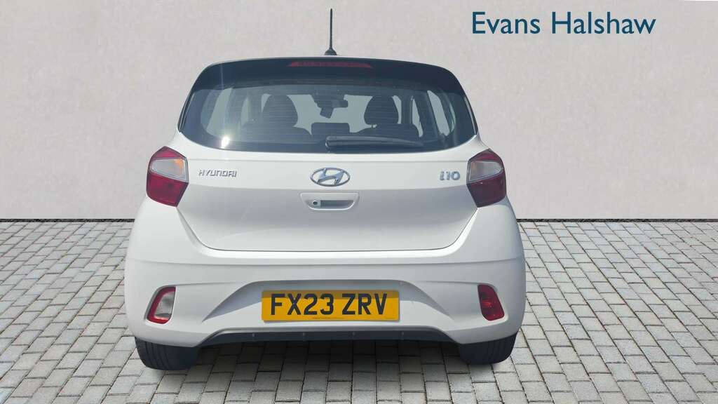 Hyundai I10 1.2 Mpi Se Connect 2023 FX23ZRV White #5