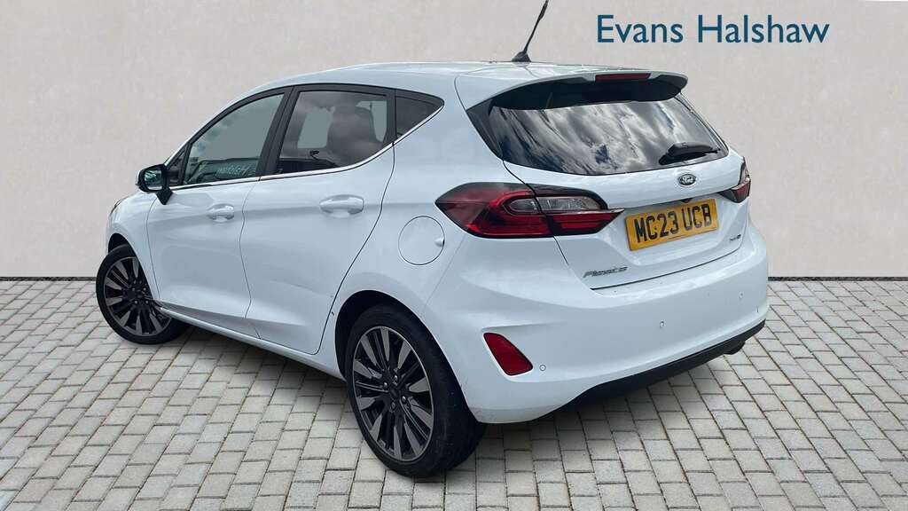 Ford Fiesta 1.0 Ecoboost Hbd Mhev 125 Titanium X 2023 MC23UCB White #2