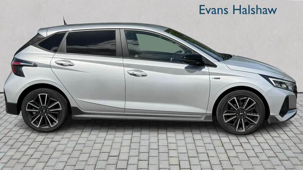 Hyundai I20 1.0T Gdi 48V Mhd 120 N Line Dct 2022 YS22UKY Grey #2