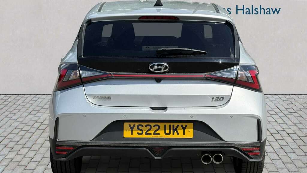 Hyundai I20 1.0T Gdi 48V Mhd 120 N Line Dct 2022 YS22UKY Grey #4