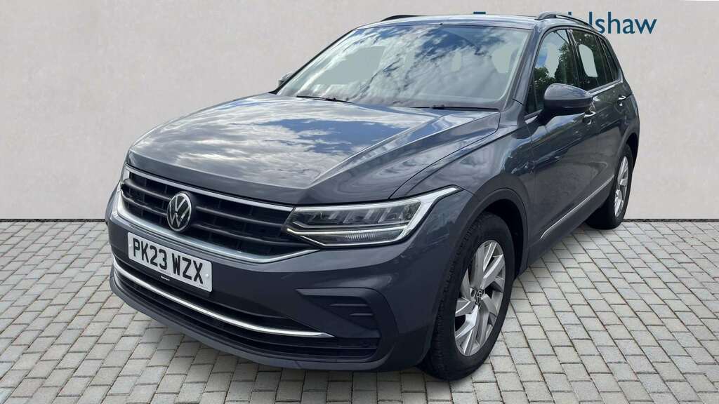 Volkswagen Tiguan 1.5 Tsi 150 Life Dsg 2023 Grey #3