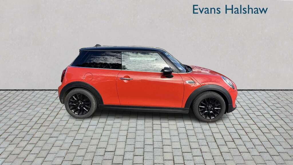 Mini Hatch 1.5 Cooper II 2018 MJ68PXE Orange #4