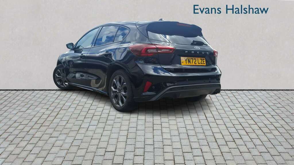 Ford Focus 1.0 Ecoboost St-line Style 2022 YN72LZE Black #2