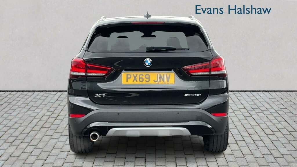 BMW X1 Sdrive 18I Xline 2019 PX69JNV Black #4
