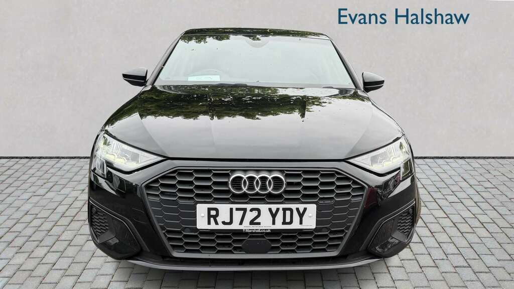 Audi A3 30 Tfsi Technik 2022 RJ72YDY Black #3