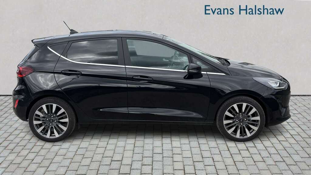 Ford Fiesta 1.0 Ecoboost Hbd Mhev 125 Titanium X 2023 Black #2