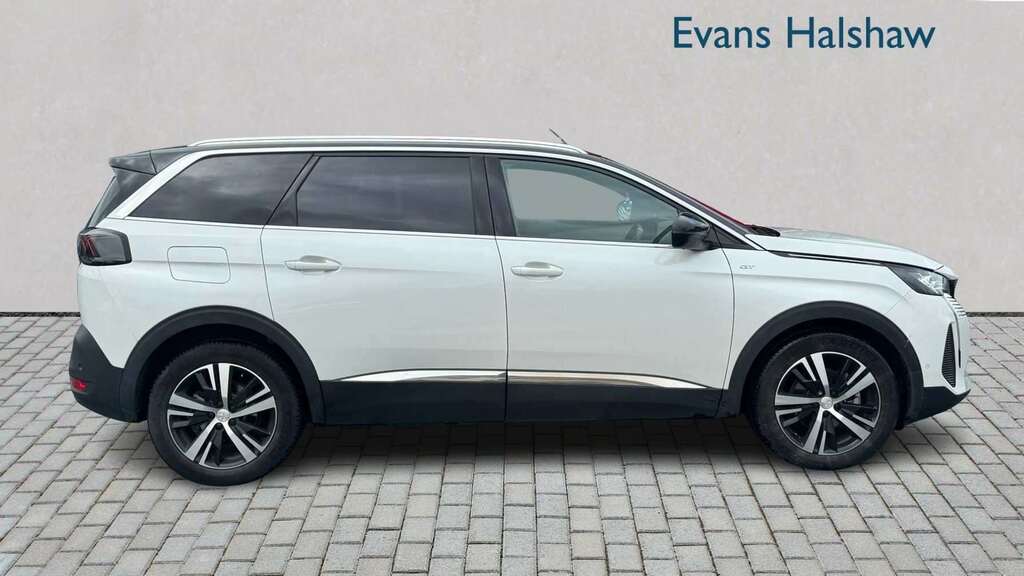 Peugeot 5008 1.2 Hybrid 136 Gt E-dsc6 2024 FG73ZXE White #3