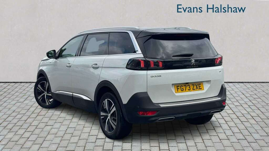 Peugeot 5008 1.2 Hybrid 136 Gt E-dsc6 2024 FG73ZXE White #2
