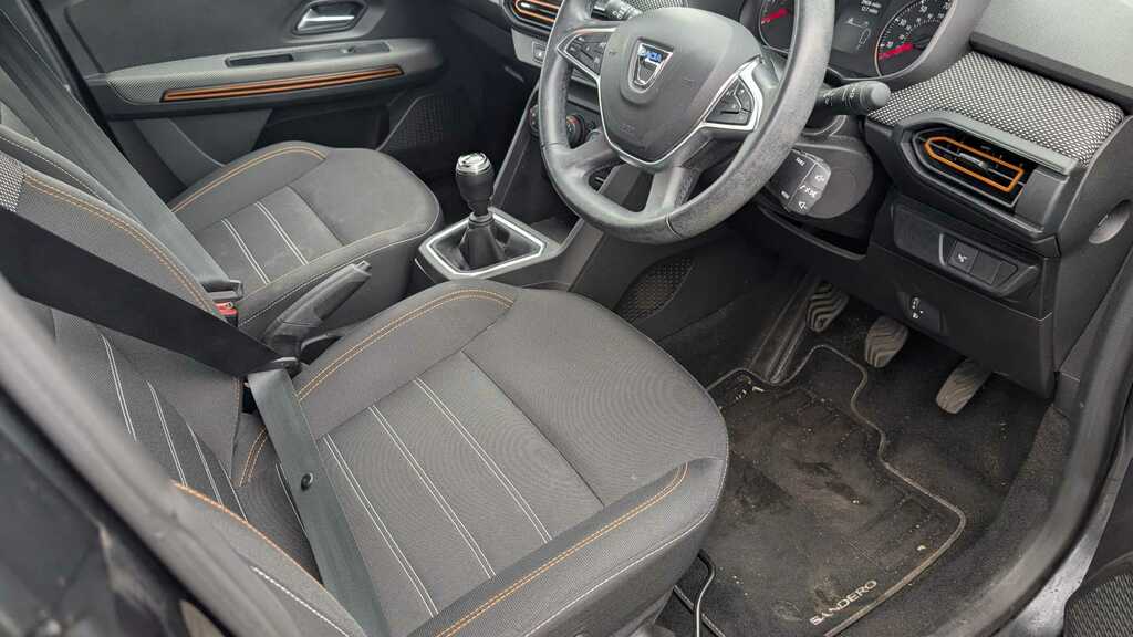 Dacia Sandero Stepway 1.0 Tce Comfort 2022 SN22ZNK Grey #6
