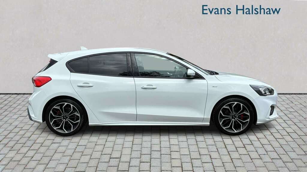 Ford Focus 1.0 Ecoboost 125 St-line X 2019 SV19HNX White #6