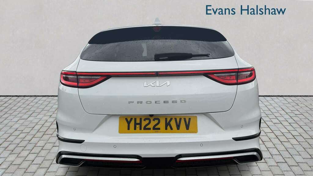Kia Proceed 1.5T Gdi Isg Gt-line 2022 YH22KVV White #5