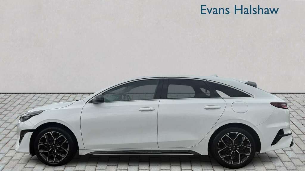 Kia Proceed 1.5T Gdi Isg Gt-line 2022 YH22KVV White #3