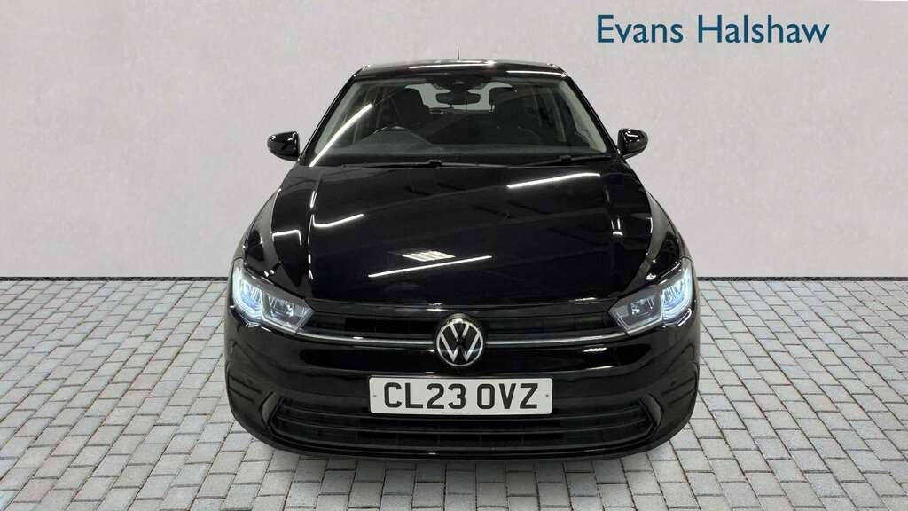Volkswagen Polo 1.0 Tsi Life 2023 CL23OVZ Black #4
