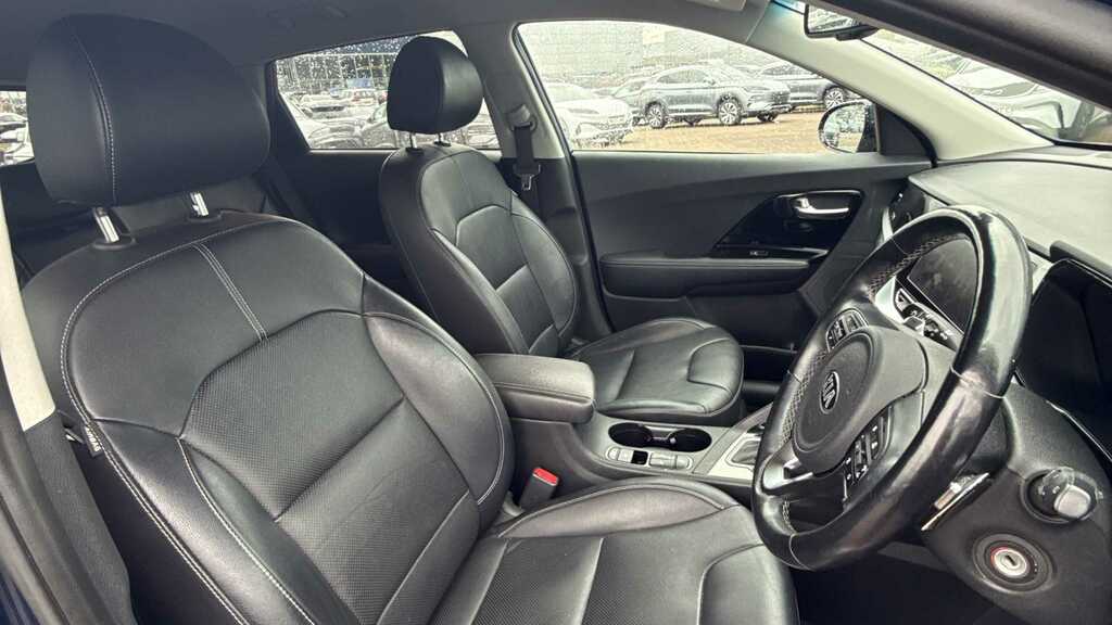 Kia Niro 1.6 Gdi Hybrid 3 Dct 2021 PJ70EAX Blue #3