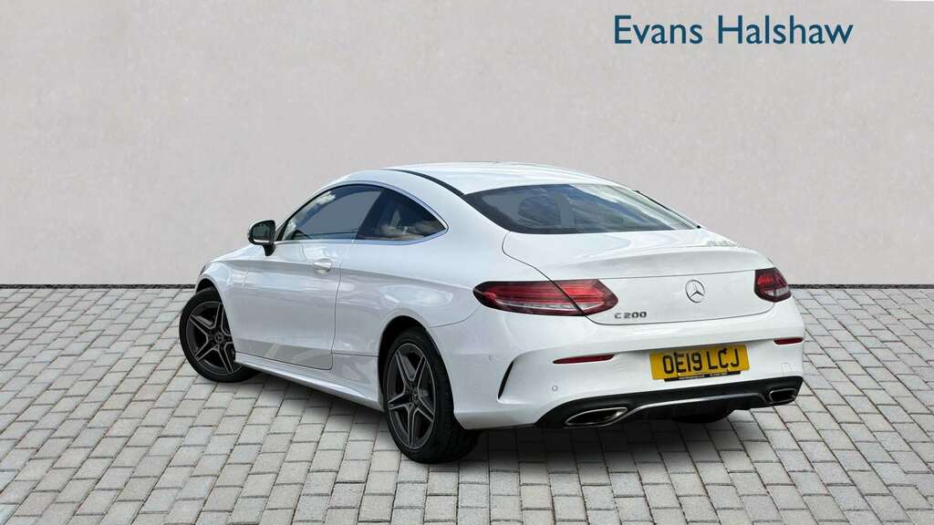 Mercedes-Benz C Class C200 Amg Line Premium 9G-tronic 2019 OE19LCJ White #2