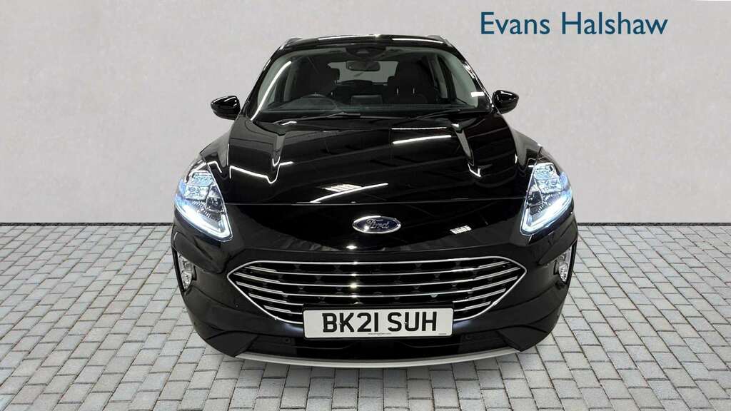 Ford Kuga 1.5 Ecoboost 150 Titanium Edition 2021 Black #4