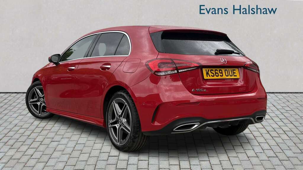 Mercedes-Benz A Class A180d Amg Line Premium 2019 KS69OUE Red #2