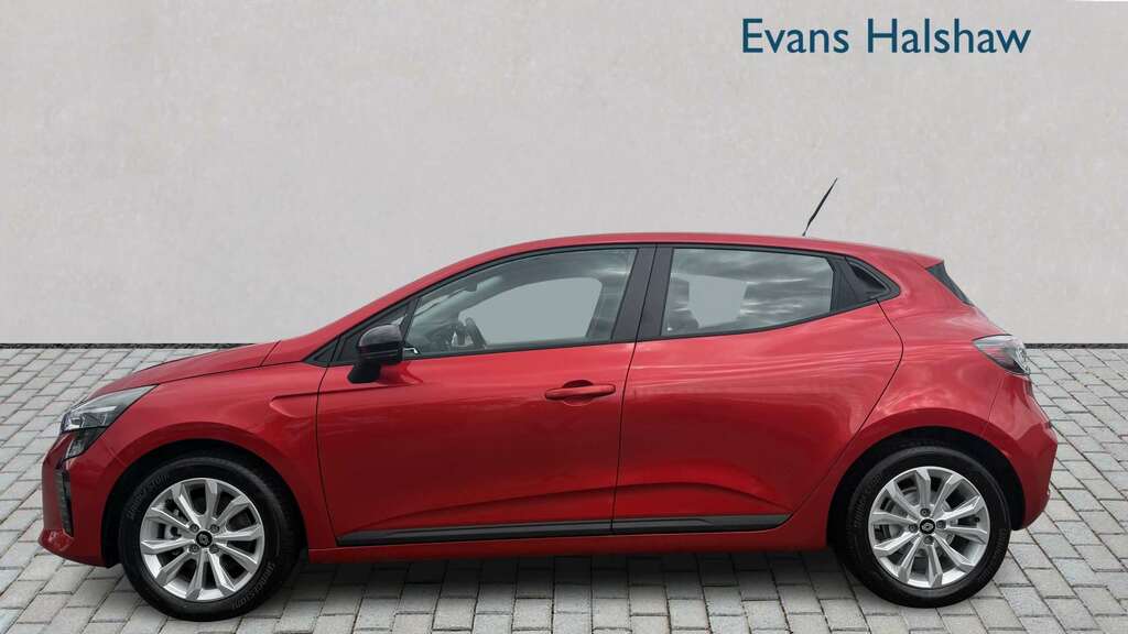 Renault Clio 1.6 E-tech Full Hybrid 145 Evolution 2025 HT25BWK Red #4