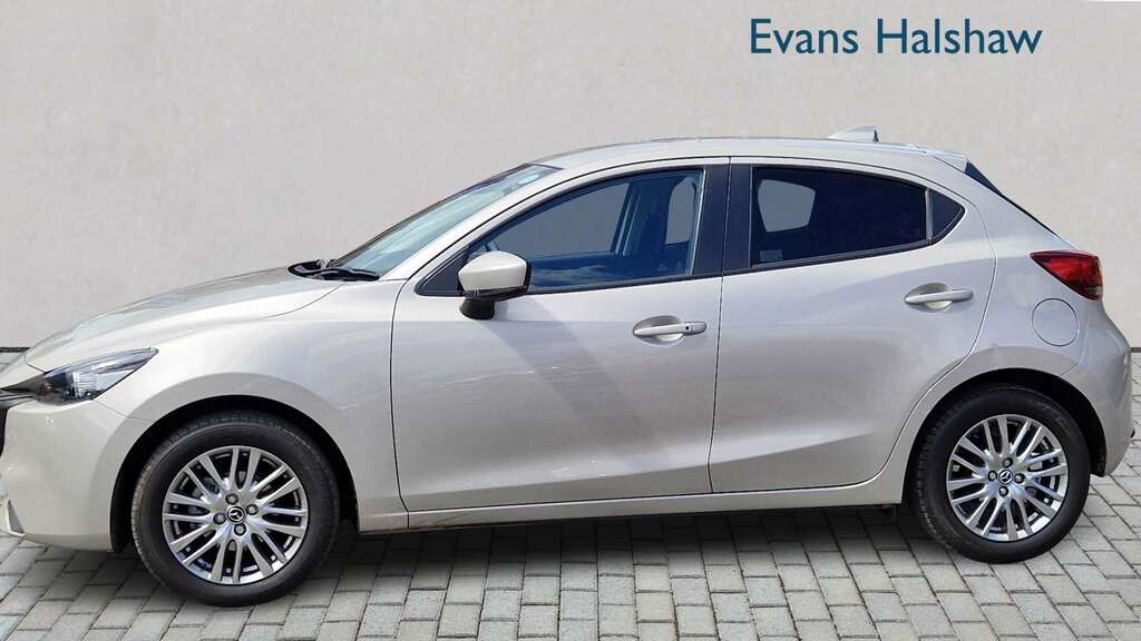 Mazda 3 2.0 E-skyactiv G Mhev Exclusive-line 2024 DK24KXM Silver #2