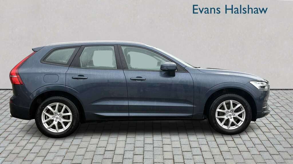 Volvo XC60 2.0 T5 250 Momentum Awd Geartronic 2018 YB68PMY Blue #4