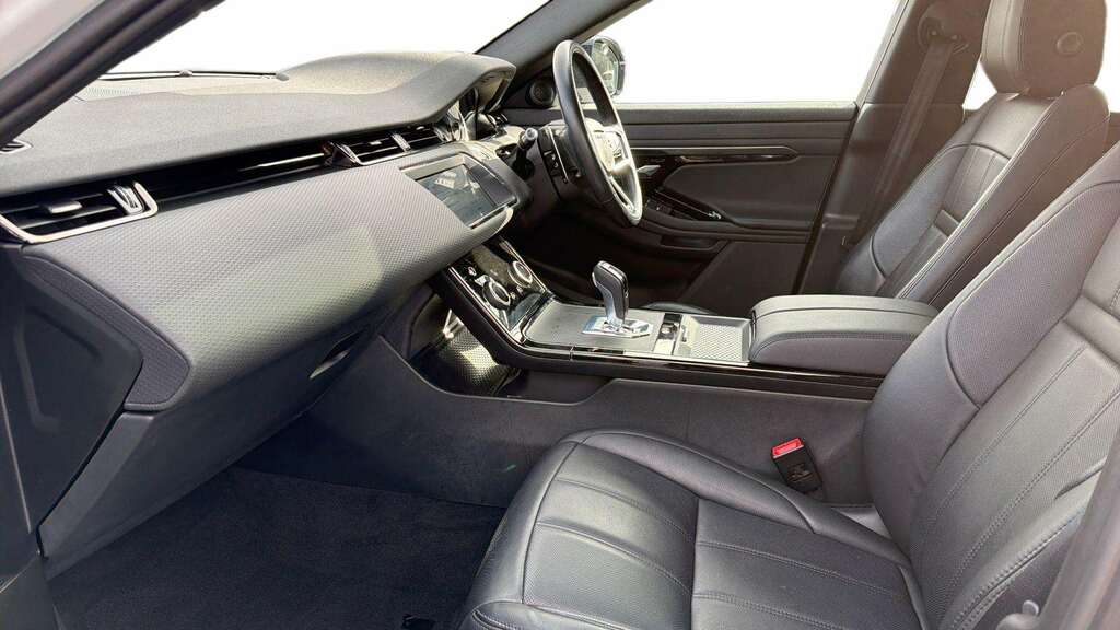 Land Rover Range Rover Evoque 1.5 P300e R-dynamic S 2021 YK21ZRZ White #2