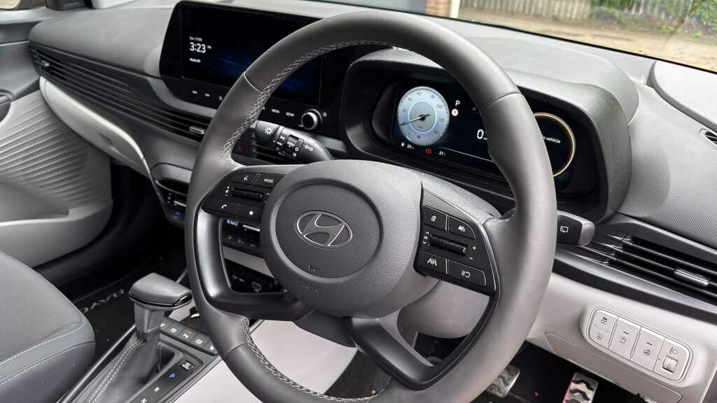 Hyundai Bayon 1.0 Tgdi 90 Tech Line Dct 2026 KW75UBA Red #6