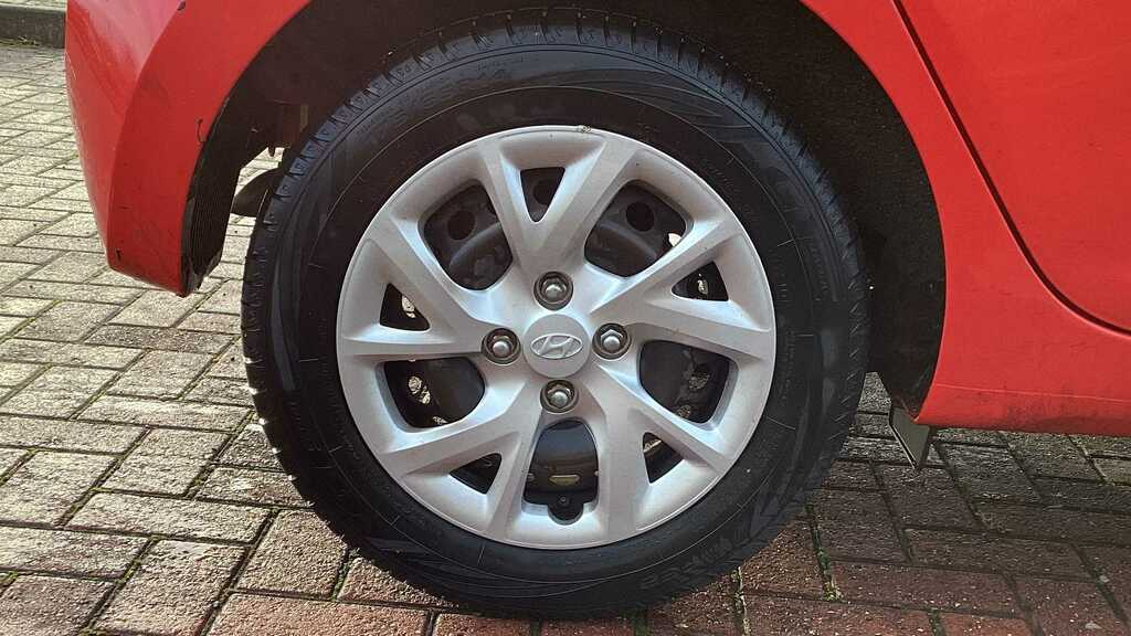 Hyundai I10 1.0 Se 2019 FX19YRY Red #5