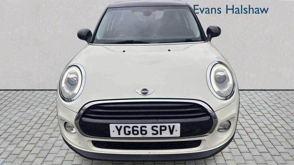 Mini Hatch 1.5 Cooper D Chilimedia Pack XL 2016 YG66SPV White #4