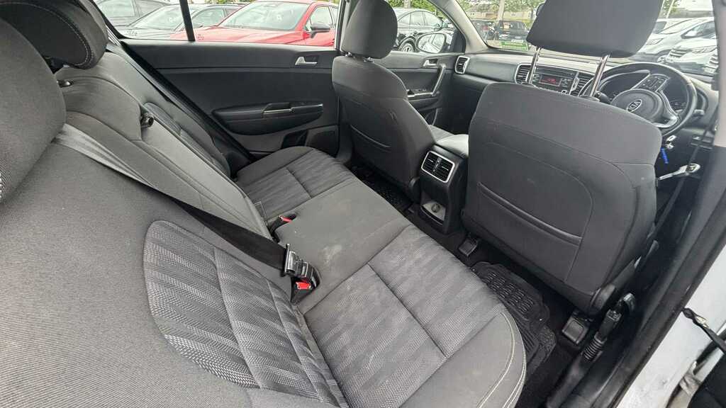 Kia Sportage 1.6 Gdi Isg 1 2017 SG67CXF White #6