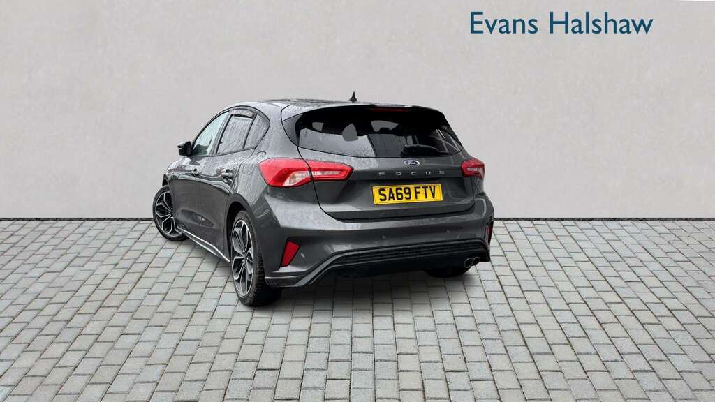 Ford Focus 1.0 Ecoboost 125 St-line X 2019 SA69FTV Grey #2