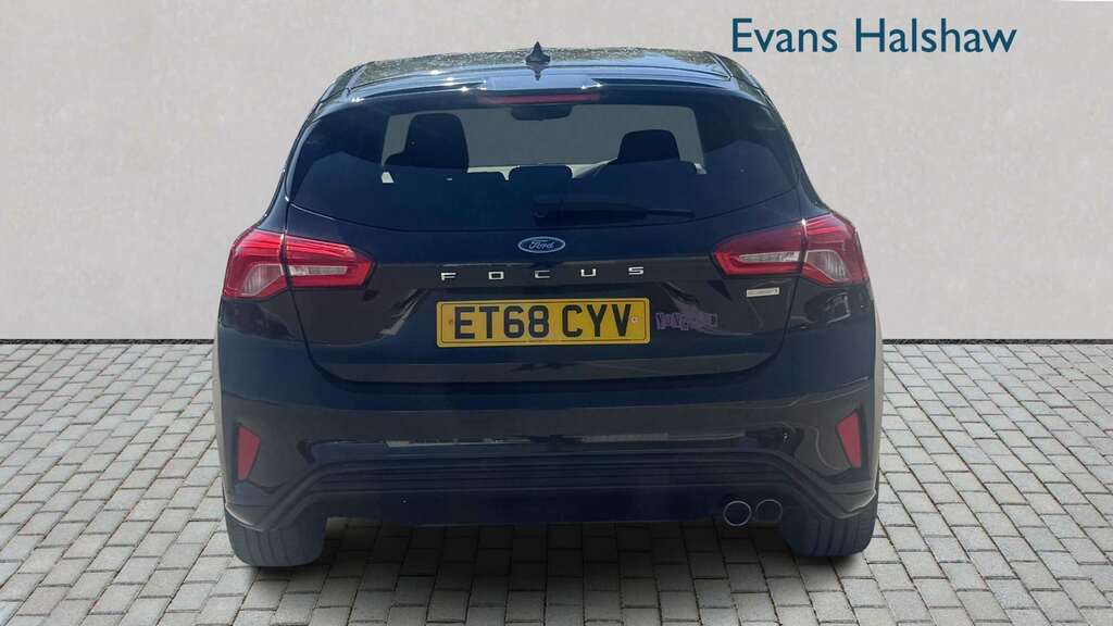 Ford Focus 1.0 Ecoboost 125 St-line 2019 ET68CYV Black #2