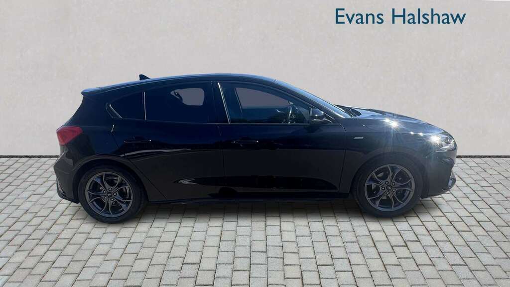 Ford Focus 1.0 Ecoboost 125 St-line 2019 ET68CYV Black #4