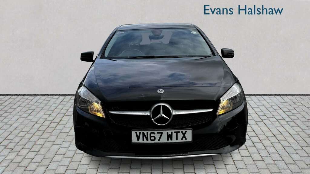 Mercedes-Benz A Class A180 Sport Executive 2018 VN67WTX Black #3