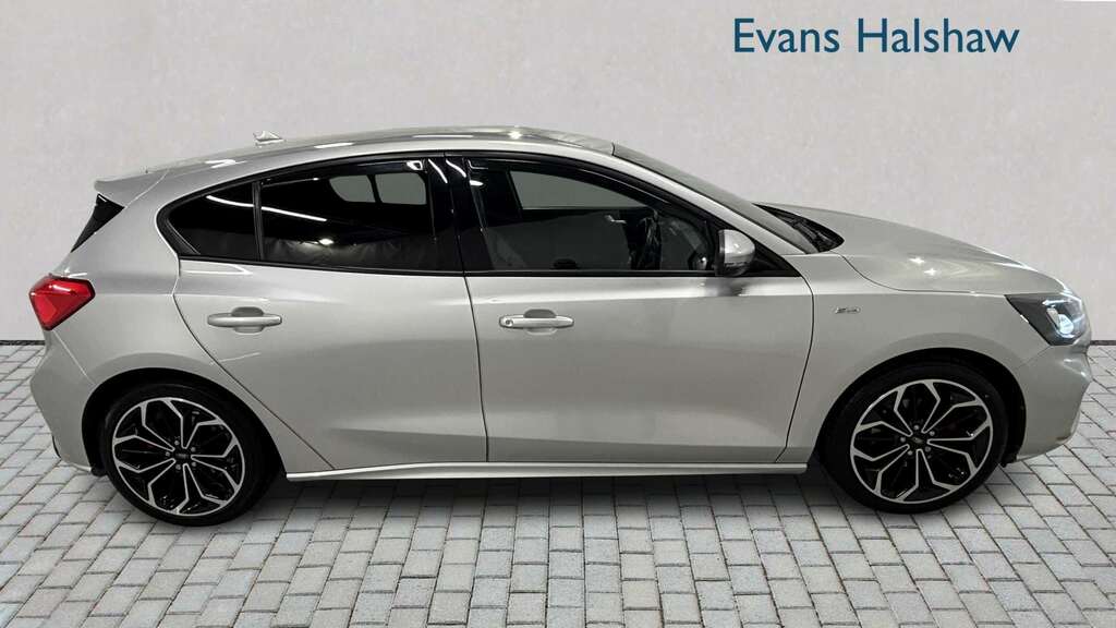 Ford Focus 1.0 Ecoboost 125 St-line X 2020 WP20KZR Silver #3