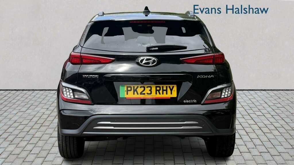 Hyundai Kona 100Kw Premium 39Kwh 2023 PK23RHY Black #4