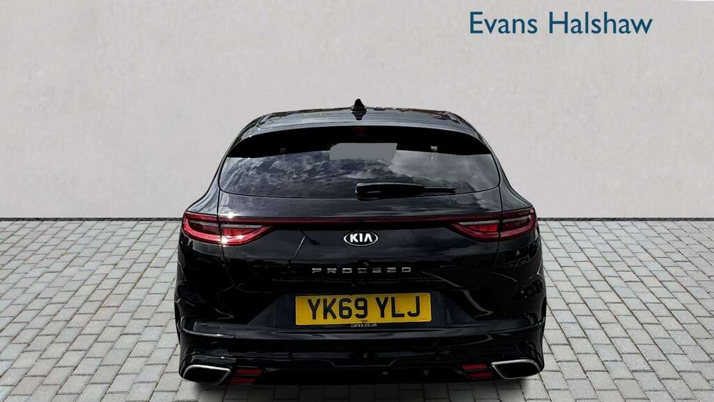 Kia Proceed 1.6T Gdi Isg Gt Dct 2019 Black #4