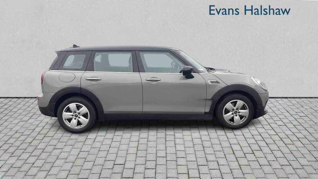 Mini Clubman 1.5 Cooper Classic 6Dr 2021 LK21XJC Grey #2
