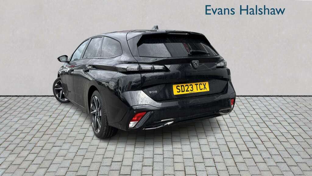 Peugeot 308 1.2 Puretech Allure Premium Eat8 2023 SD23TCX Black #2