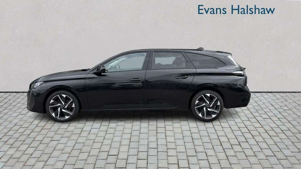 Peugeot 308 1.2 Puretech Allure Premium Eat8 2023 SD23TCX Black #3