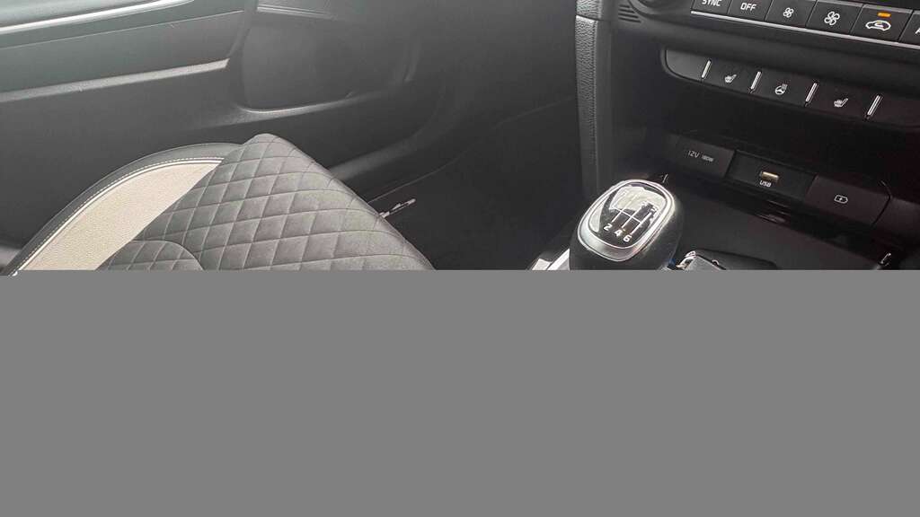 Kia Ceed 1.5T Gdi Isg Gt-line 2021 White #6