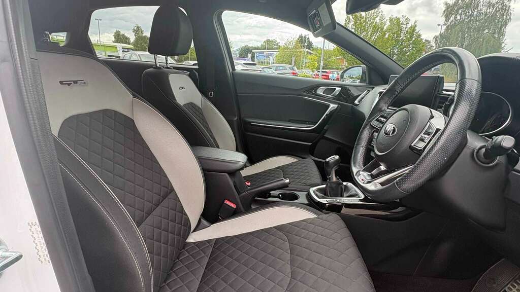 Kia Ceed 1.5T Gdi Isg Gt-line 2021 White