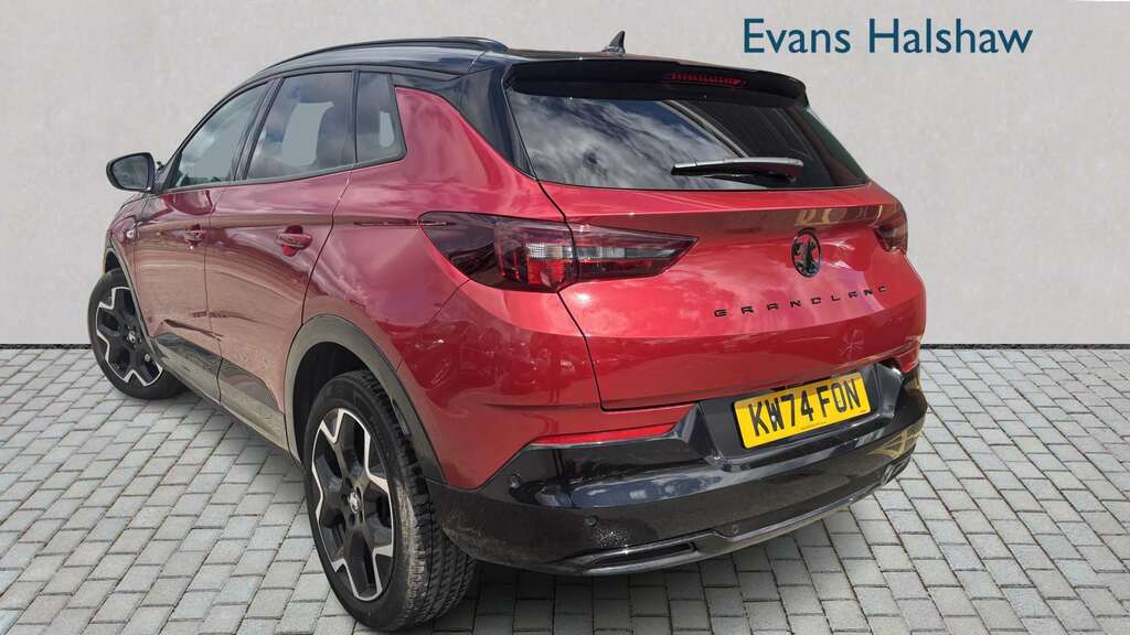 Vauxhall Grandland 1.2 Turbo Ultimate 2024 Red