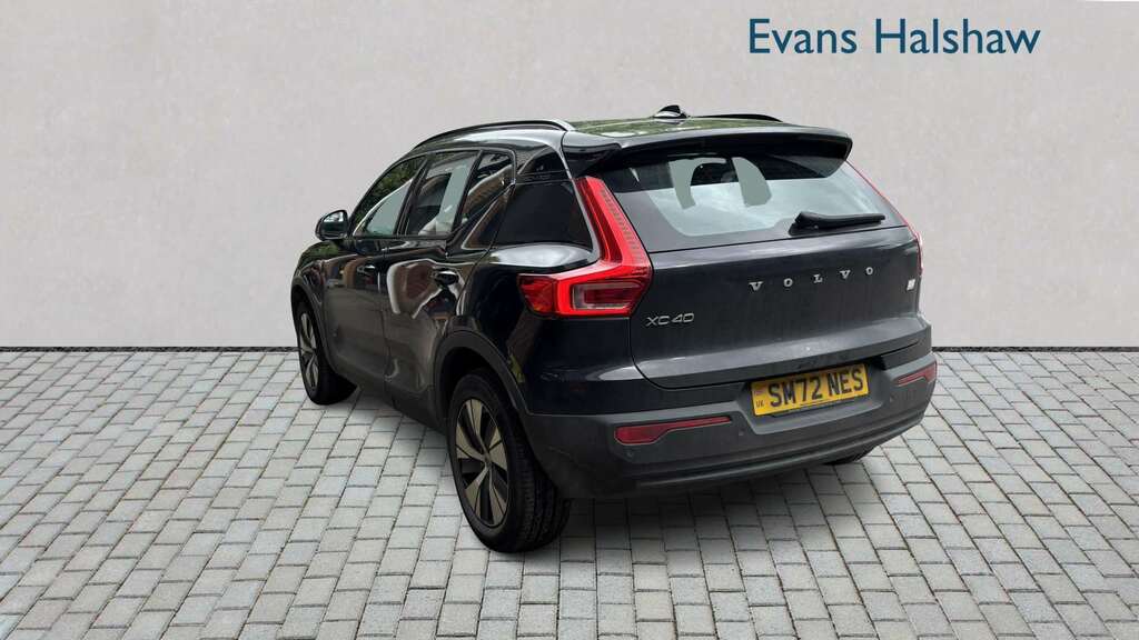 Volvo XC40 1.5 T4 Recharge Phev Plus Dark 2023 AY72GVU Black #3