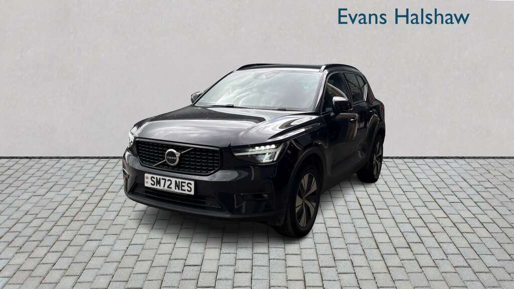 Volvo XC40 1.5 T4 Recharge Phev Plus Dark 2023 AY72GVU Black #2