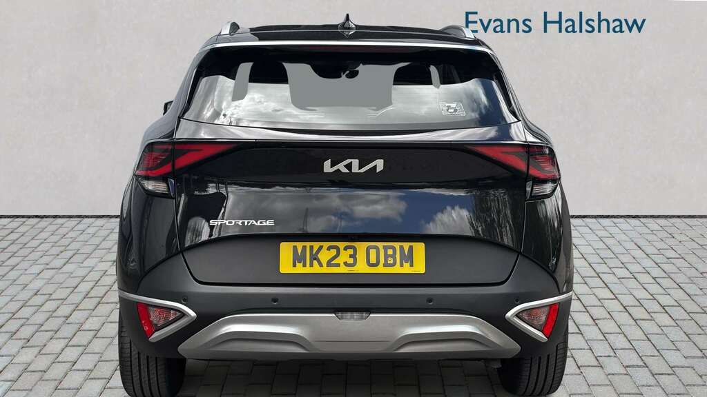 Kia Sportage 1.6T Gdi Isg 2 2023 MK23OBM Black #3