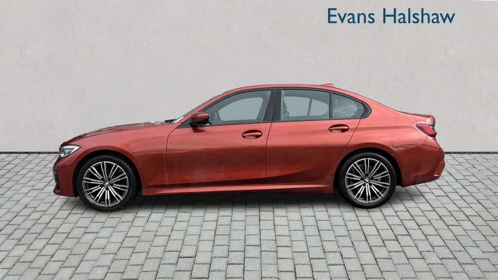 BMW 3 Series 320I Xdrive M Sport Step 2021 SR21WGM Orange #3