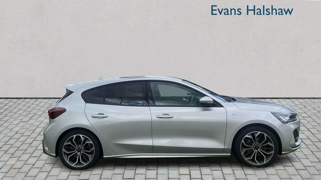 Ford Focus 1.0 Ecoboost Hybrid Mhev 155 St-line X 20 NU26LPL Silver #2