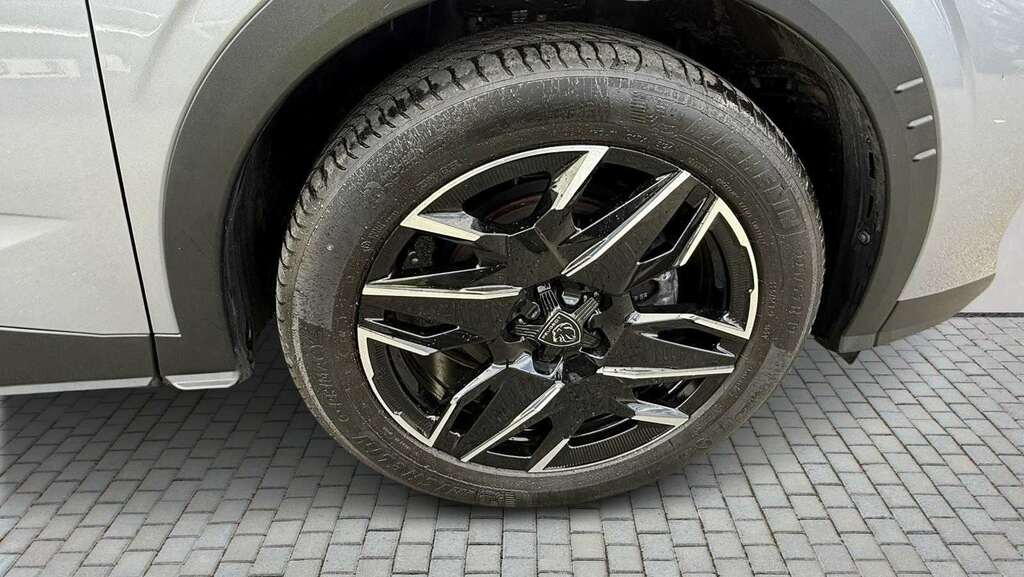 Peugeot 3008 1.2 Hybrid 136 Allure E-dsc6 2025 GU25RBV Grey #4