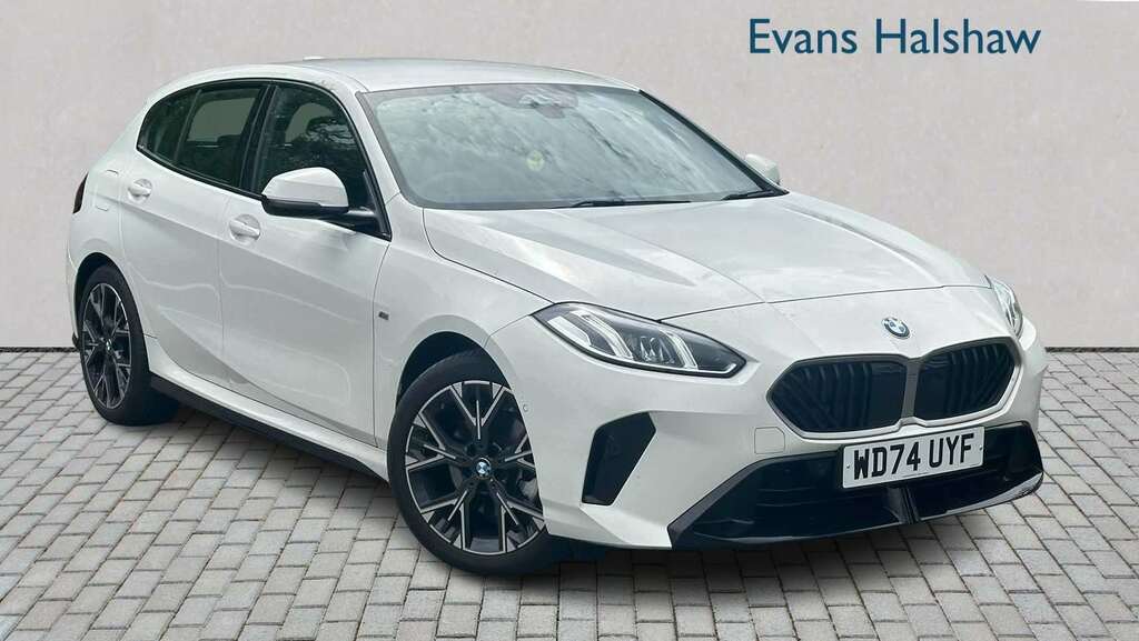 BMW 1 Series 120 M Sport Step 2025 White
